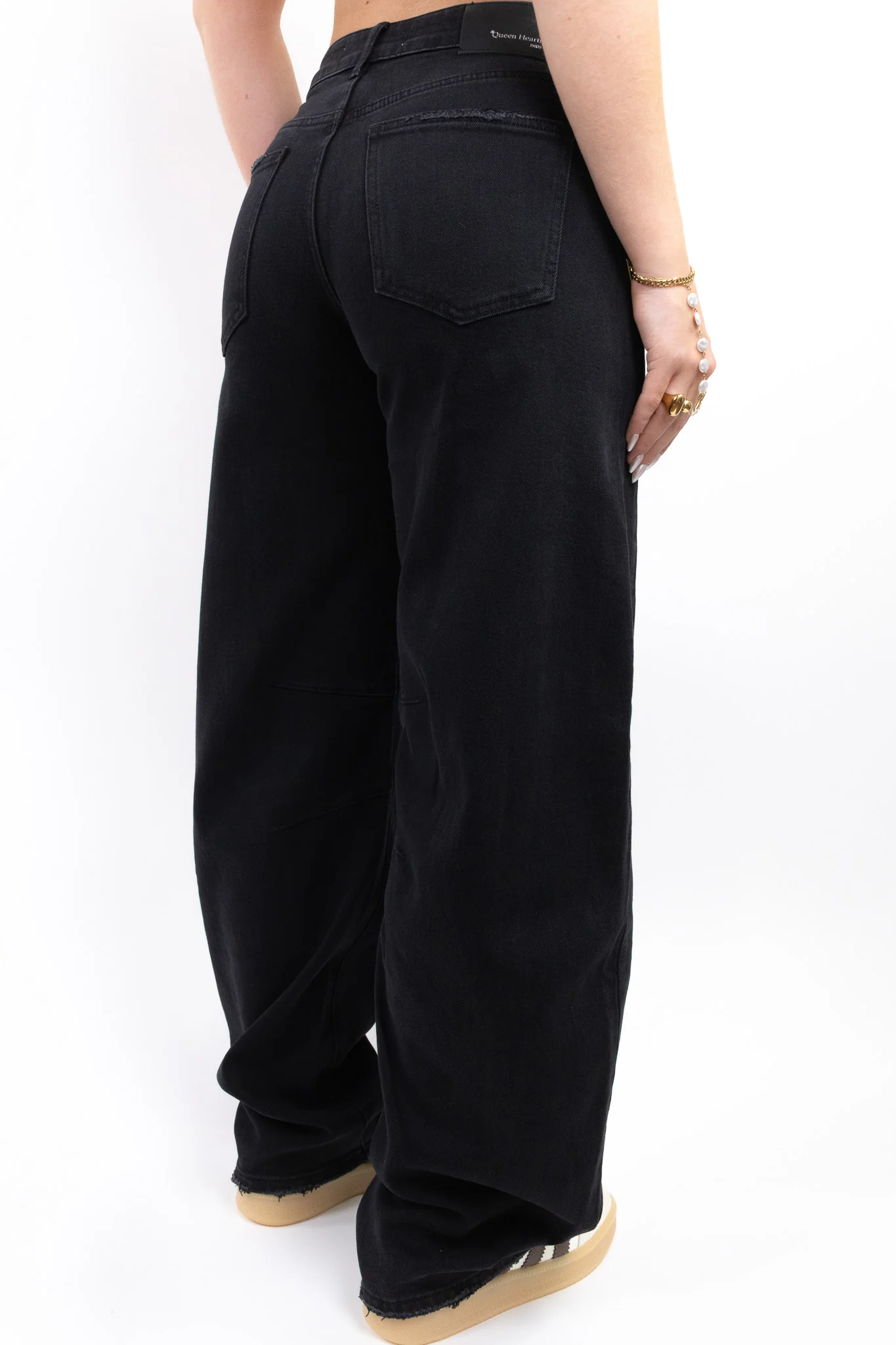 Balloon Fit Jeans - Image 14