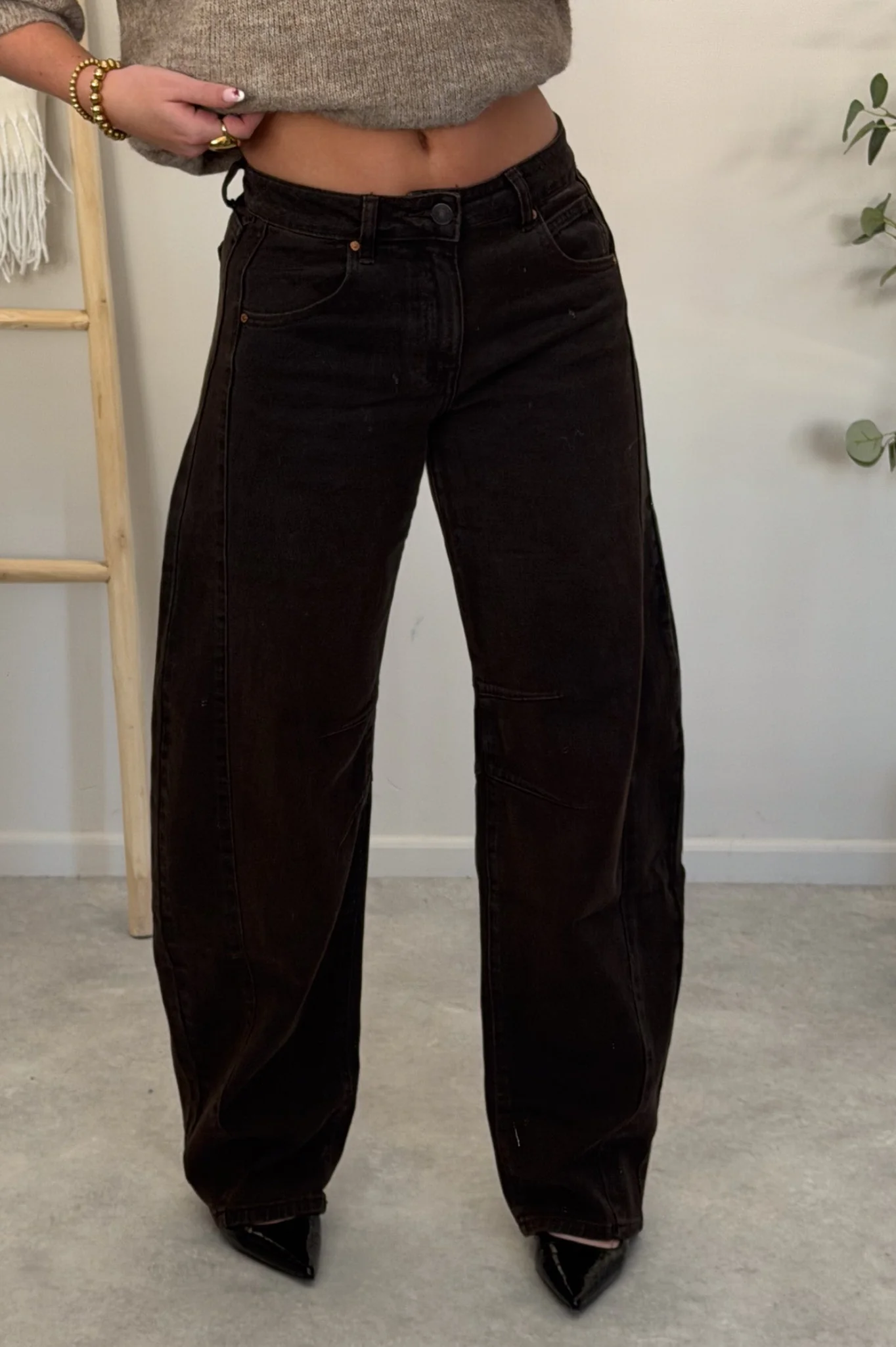 Balloon Fit Jeans - Image 5