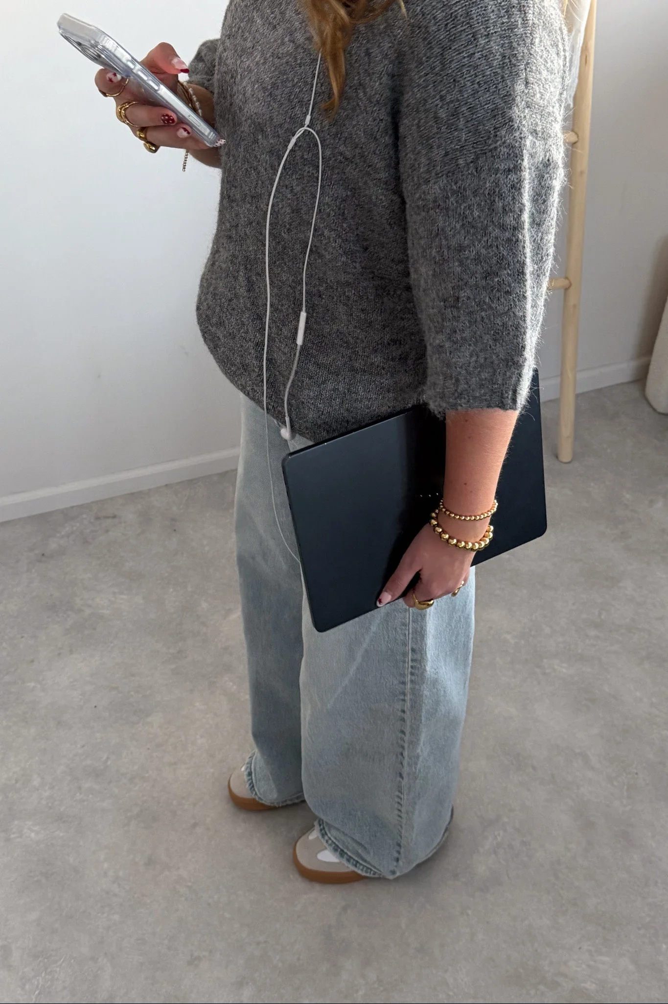 Casual Studio Knit - Image 29