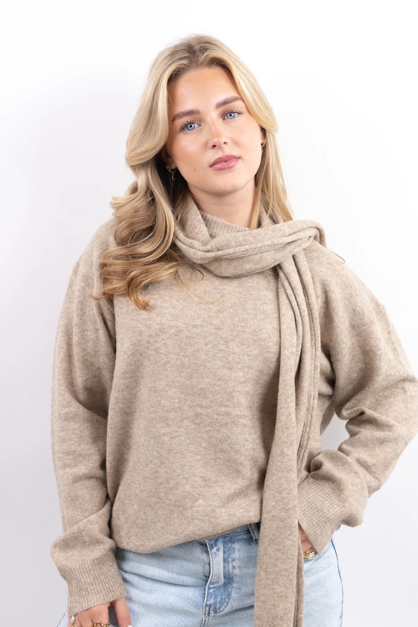 Cozy Scarf Detail Knit - Image 5