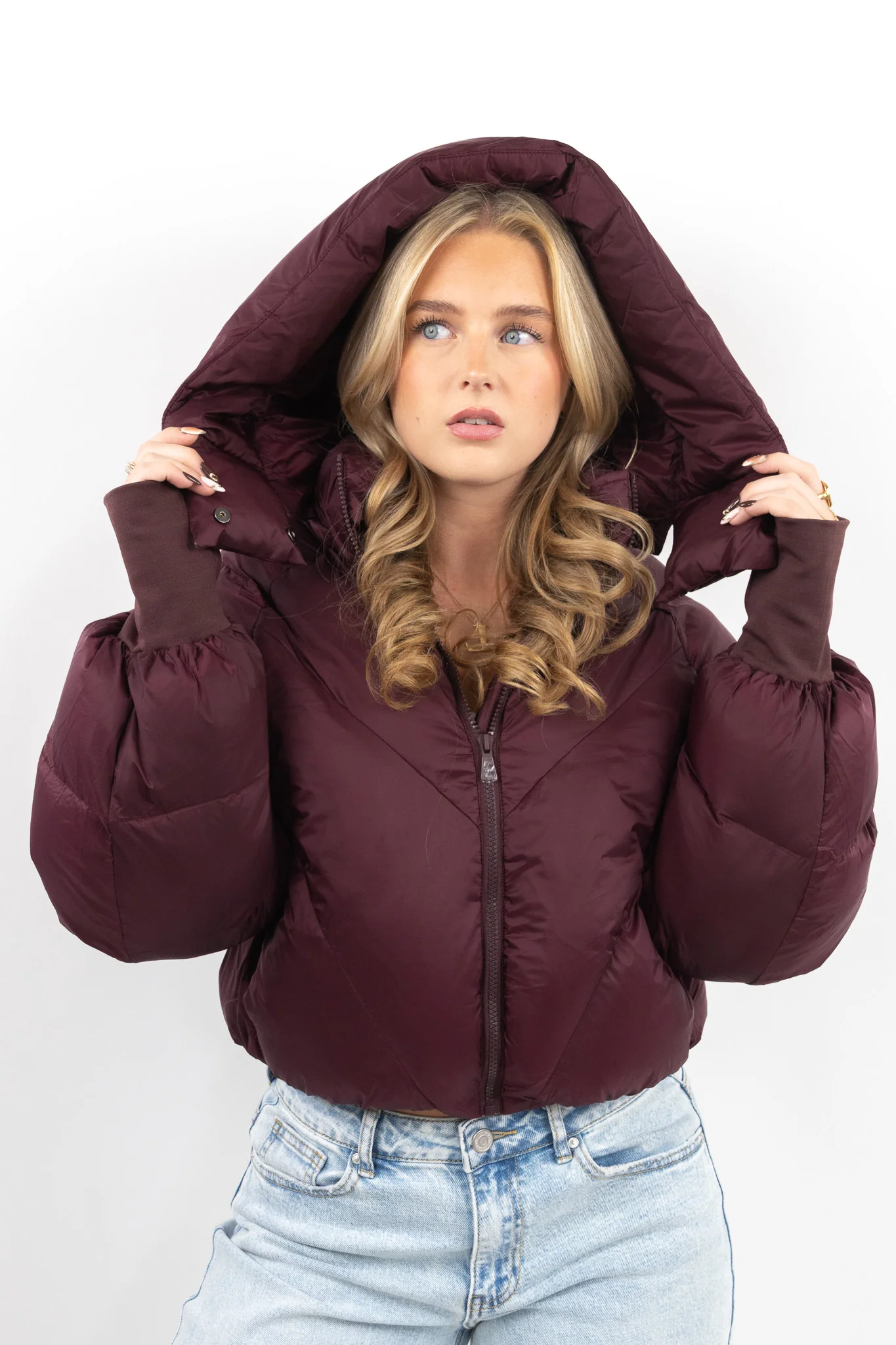 Cropped Puffer Jacket - Image 3