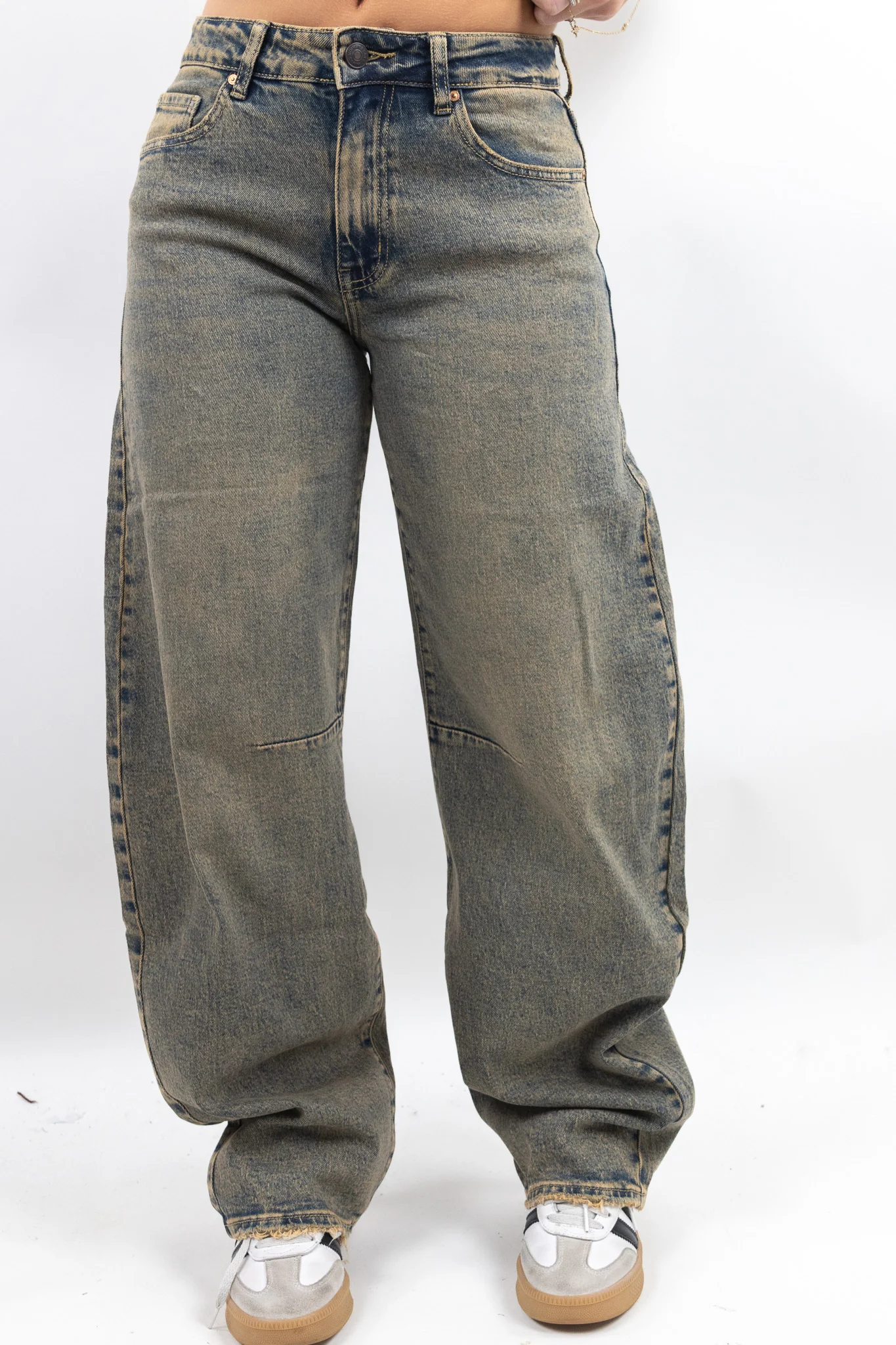 Gaia balloon jeans - Image 13