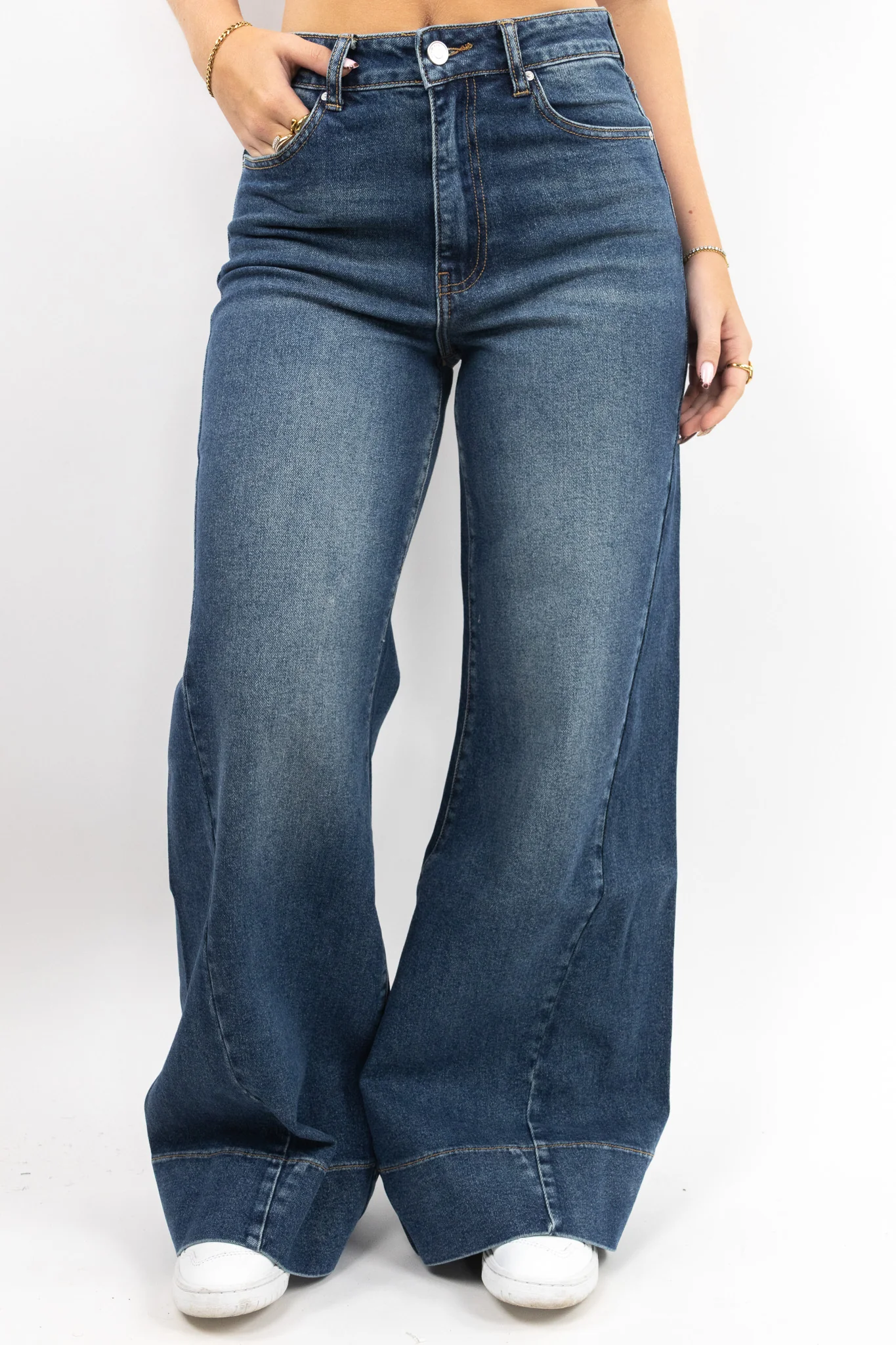 Harper Wide Leg Jeans - Image 6