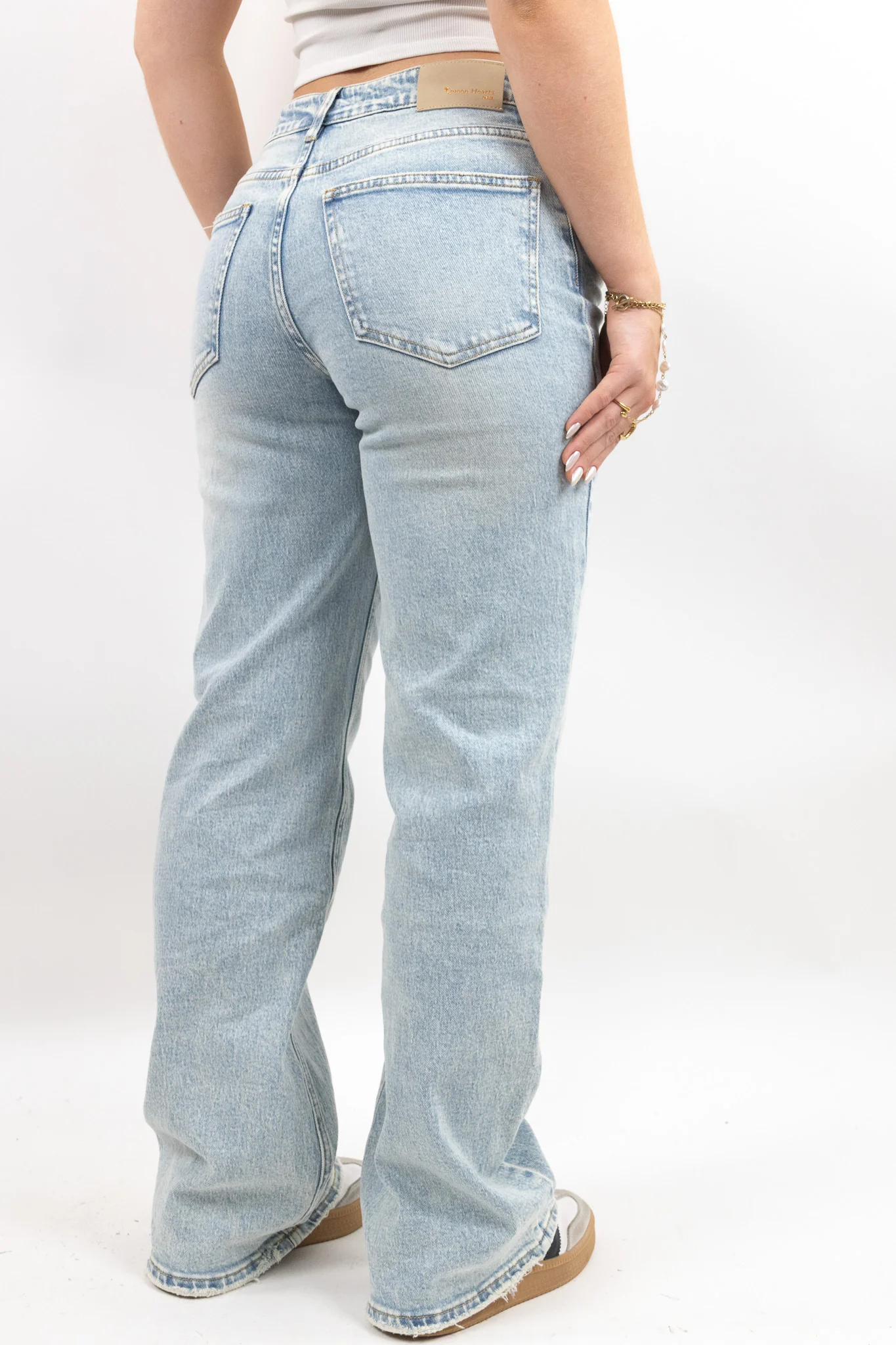 Mid Rise Classic Jeans - Image 2