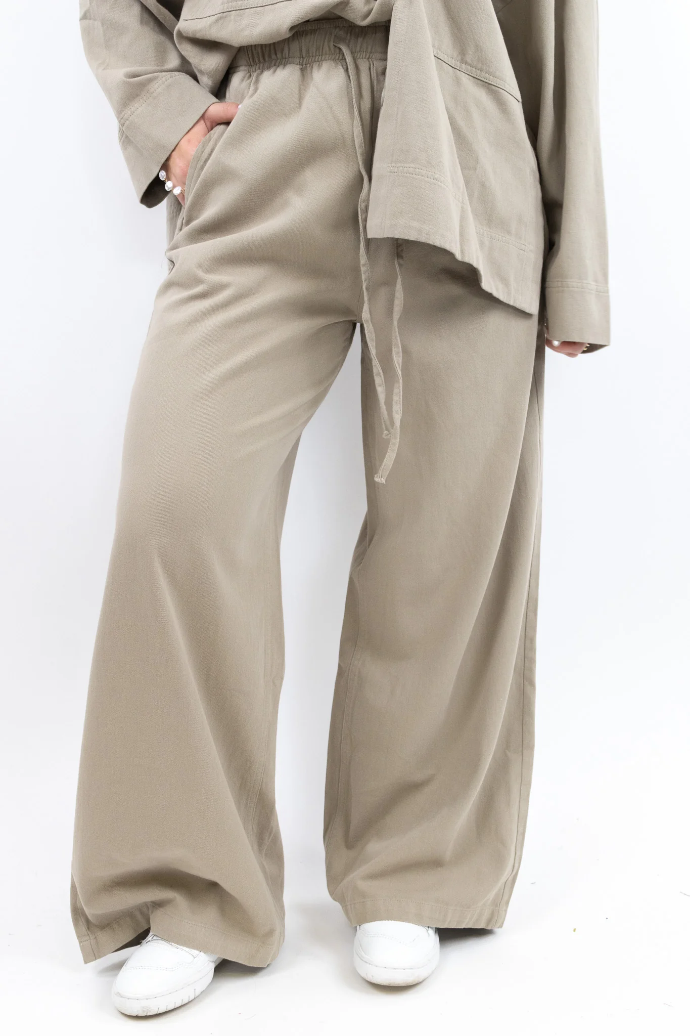 Relaxed Fit Trousers - Image 8
