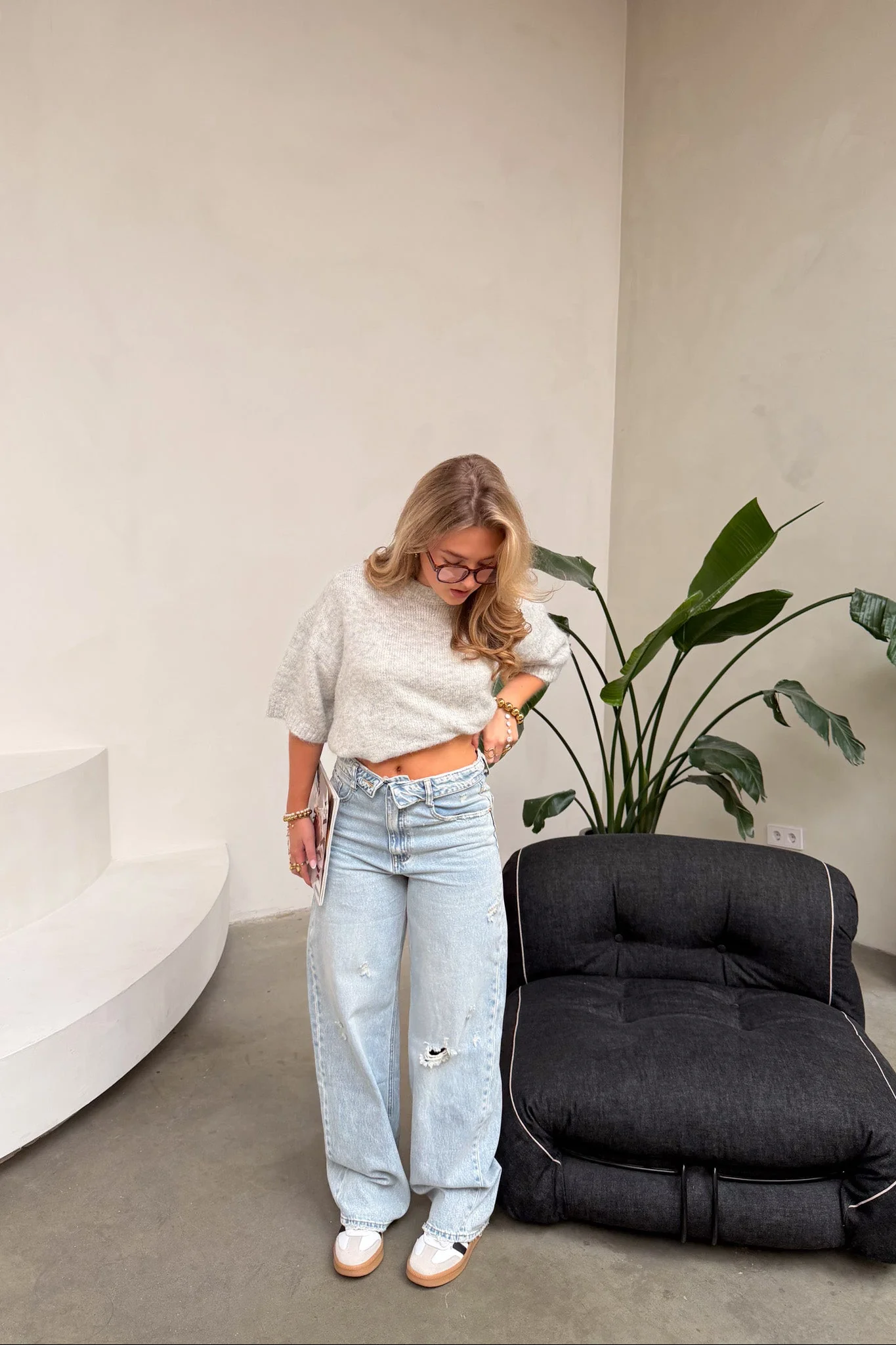 Viral Fold Over Jeans - Image 12